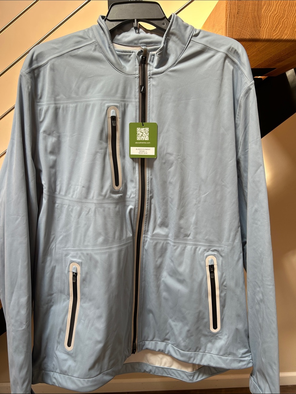 Men's Light Sky Performance Softshell Jacket with Zip Pockets